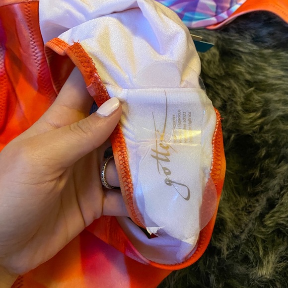 Bikini set NWT - Picture 3 of 6